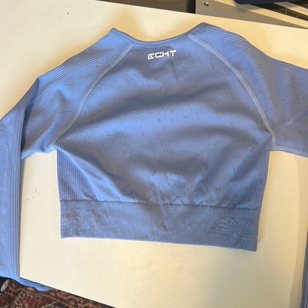 Gym top, Ecth